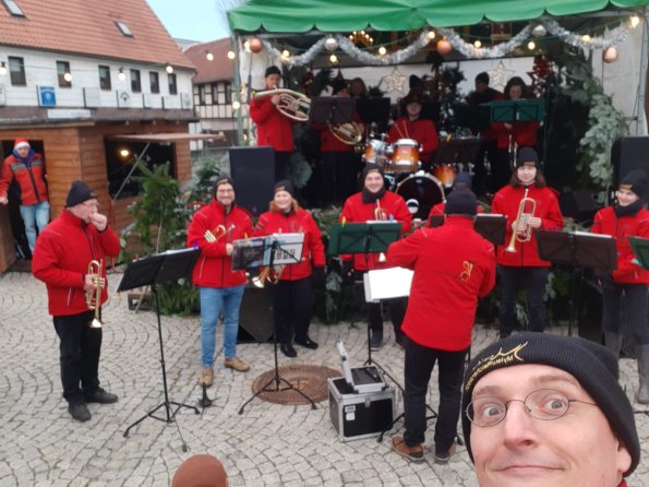 Neumark Weihnachtsmakrt2025 (2)